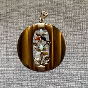 GORGEOUS LARGE TIGER EYE PENDANT